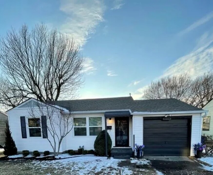 1024 N Vandalia Ave in Tulsa, OK - Building Photo
