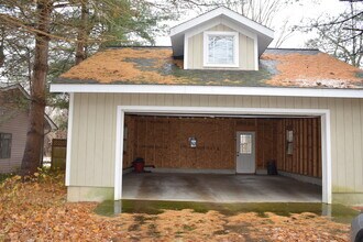 67 Union St in Douglas, MI - Foto de edificio - Building Photo
