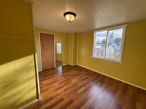 1115 S 2nd St in Mount Vernon, WA - Building Photo - Building Photo