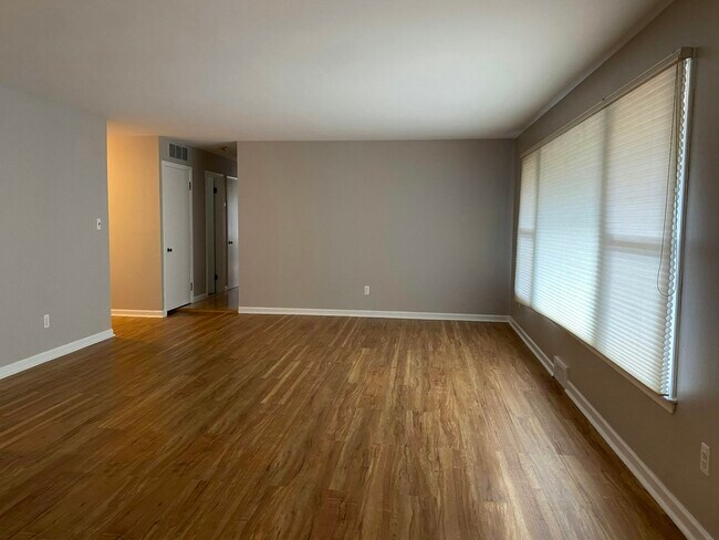 5035 S Clunbury Rd in West Bloomfield, MI - Building Photo - Building Photo
