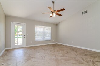 2780 W Price Blvd in North Port, FL - Building Photo - Building Photo