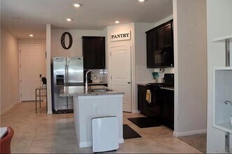 201 McFarland St in Georgetown, TX - Building Photo - Building Photo