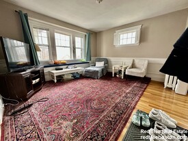 106 Bennett St, Unit 2 in Boston, MA - Building Photo
