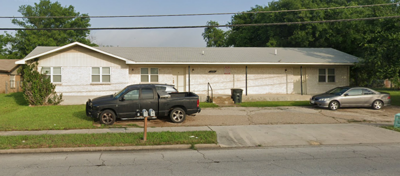 1203 Willow Springs Rd in Killeen, TX - Building Photo