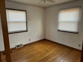 3108 Charles St in Rockford, IL - Foto de edificio - Building Photo