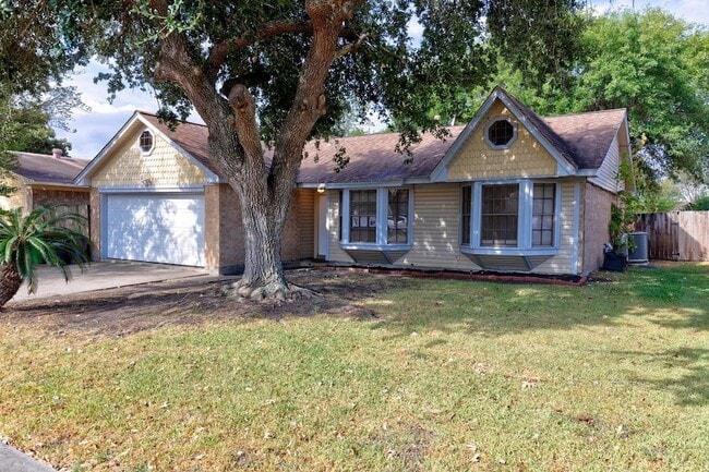 5102 Parsley Ave in Baytown, TX - Building Photo - Building Photo