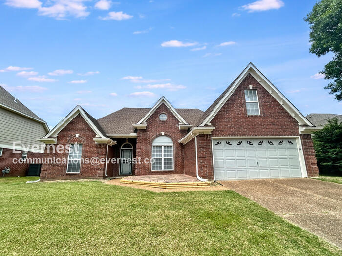 3821 Richbrook Dr in Memphis, TN - Building Photo