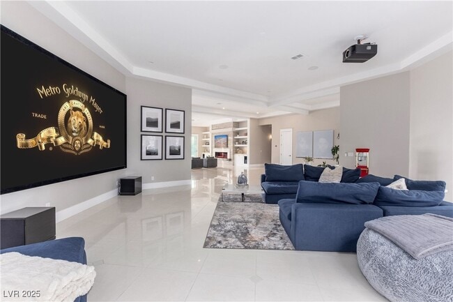 property at 7270 Loma Alta Cir