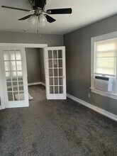 221 W Gilbert St in Wichita, KS - Building Photo - Building Photo