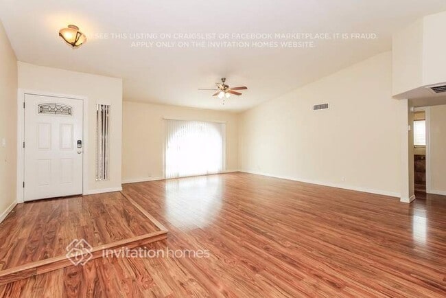 13176 N 82nd Ln in Peoria, AZ - Foto de edificio - Building Photo