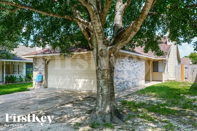13630 Alon Ln in Houston, TX - Building Photo - Building Photo
