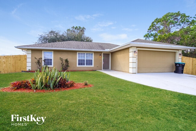 914 Caligula Ave SE, Unit 3425-07 in Palm Bay, FL - Foto de edificio - Building Photo