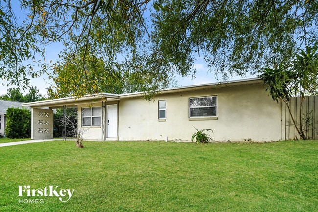 8013 Powell Dr in Orlando, FL - Building Photo - Building Photo