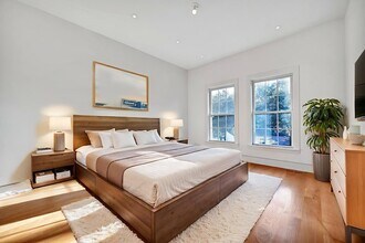 122 Jefferson St, Unit 19166 in Hoboken, NJ - Foto de edificio - Building Photo