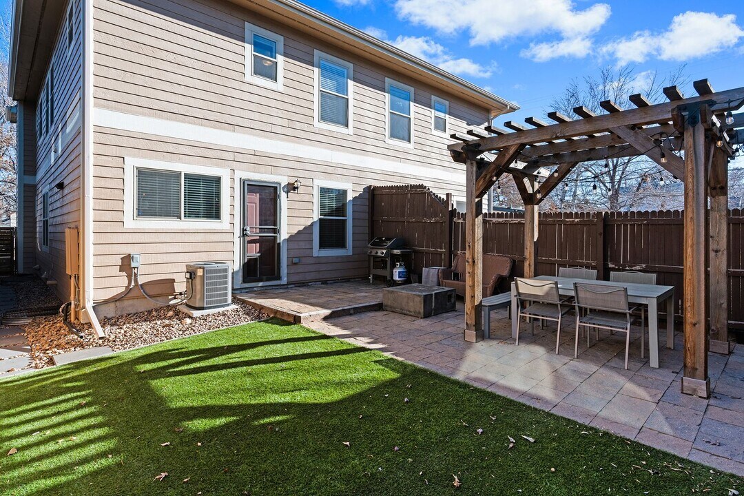 4511 Perry St in Denver, CO - Foto de edificio