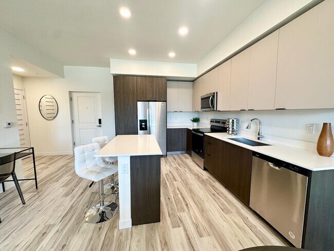 1621 S Dixie Hwy in Pompano Beach, FL - Building Photo - Building Photo