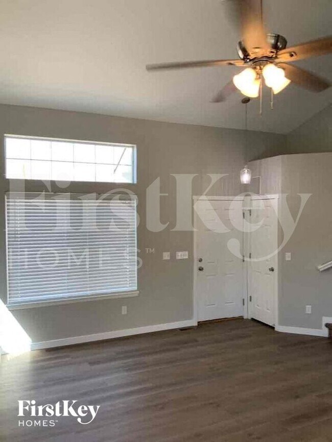 7011 Creekfront Dr in Fountain, CO - Building Photo - Building Photo