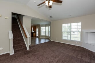 1020 Duck Point Dr in Concord, NC - Building Photo - Building Photo