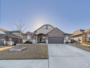 18012 Bassano Ave in Pflugerville, TX - Foto de edificio - Building Photo