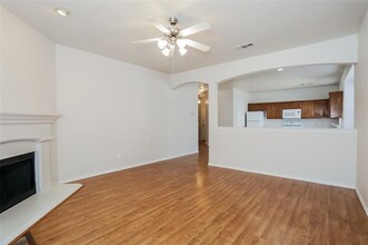 640 Caravan Dr in Fort Worth, TX - Building Photo - Building Photo