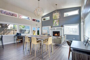 Latitude in Everett, WA - Building Photo