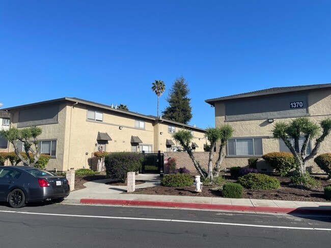 property at 1370 Calabazas Blvd