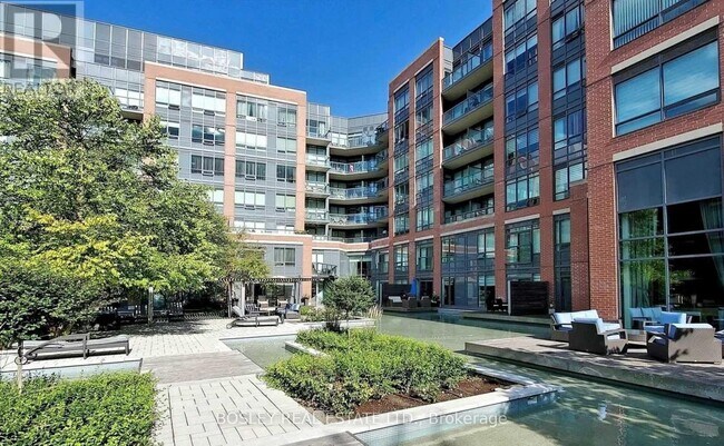 property at 204-7608 Yonge St