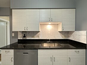 620 Lincoln Ave, Unit 80G in Addison, IL - Foto de edificio - Building Photo