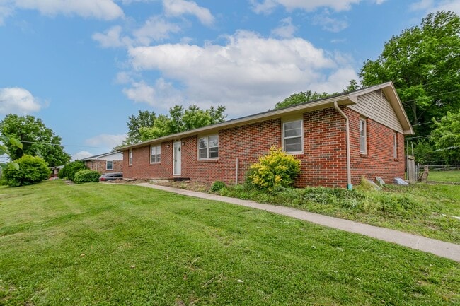 property at 3611 Rock Quarry Rd