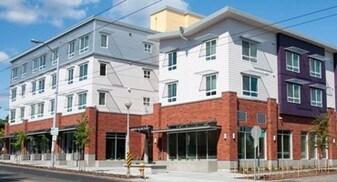 Monica's Village Place I in Seattle, WA - Building Photo