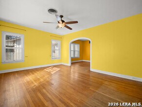 1627 Schley Ave in San Antonio, TX - Building Photo - Building Photo