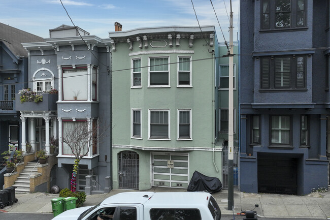 2436 Fulton St in San Francisco, CA - Building Photo - Building Photo