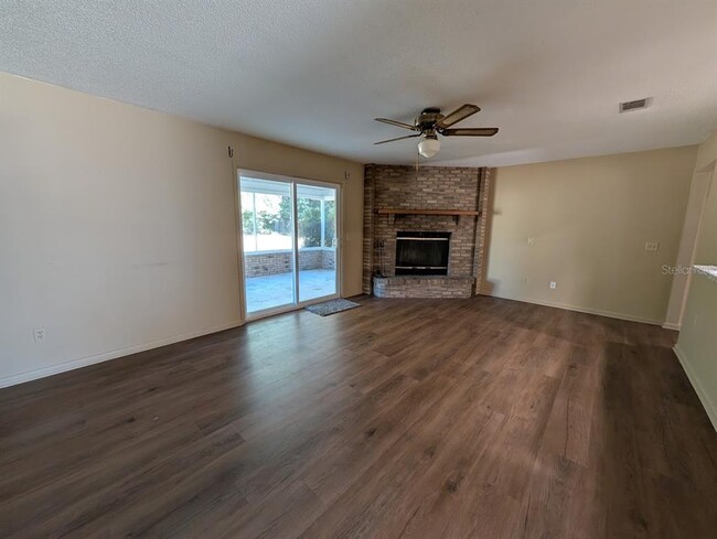 149 SW Blueberry Pl in Lake City, FL - Building Photo - Building Photo