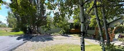 2541 Blackjack Pl in Bozeman, MT - Foto de edificio - Building Photo