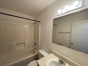 933 Grand Arbre Dr in Bedford, VA - Building Photo - Building Photo