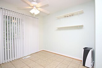 2539 Woodland Dr in Charlottesville, VA - Building Photo - Building Photo