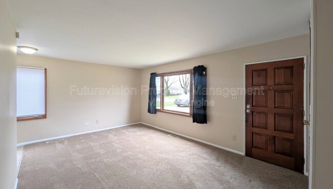 302 St Jude Ave in Joliet, IL - Building Photo - Building Photo