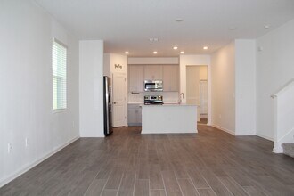 2509 Relaxing Ln in Kissimmee, FL - Building Photo - Building Photo