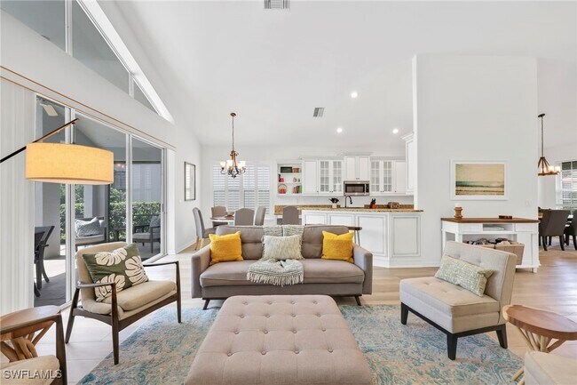 8924 Ventura Way in Naples, FL - Building Photo - Building Photo
