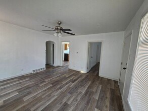 641 Newton St in Denver, CO - Building Photo - Building Photo