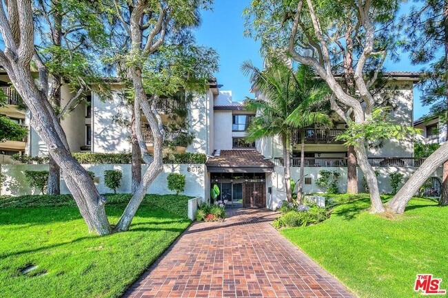 property at 8600 Tuscany Ave