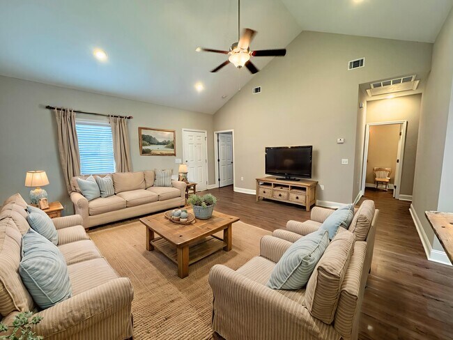 property at 104 Waybill Circle