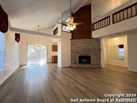 3122 Smoke Creek in San Antonio, TX - Foto de edificio - Building Photo