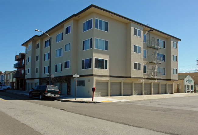 2690 Great Highway in San Francisco, CA - Building Photo - Building Photo