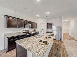 813 Cherry Blossom St in Anna, TX - Building Photo - Building Photo