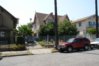 931 S Kenmore Ave in Los Angeles, CA - Building Photo - Building Photo