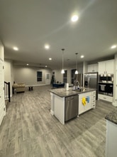 1400 Razorbill Rd in Denton, TX - Foto de edificio - Building Photo