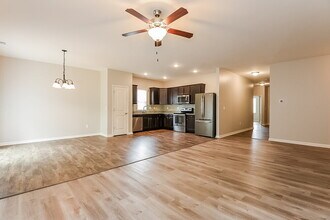 13 Easy Goer Ct in Cartersville, GA - Building Photo - Building Photo