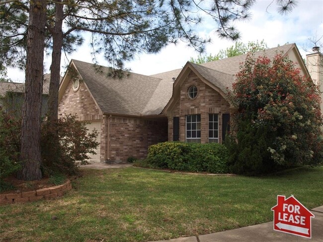 14602 Coolridge Ct in Houston, TX - Building Photo - Building Photo