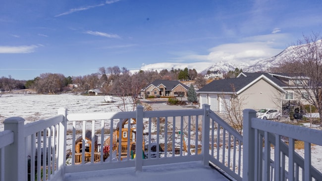 property at 835 E 575 N St